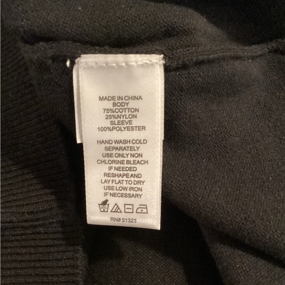 NWOT CeCe Size S Sweater - Picture 4 of 5